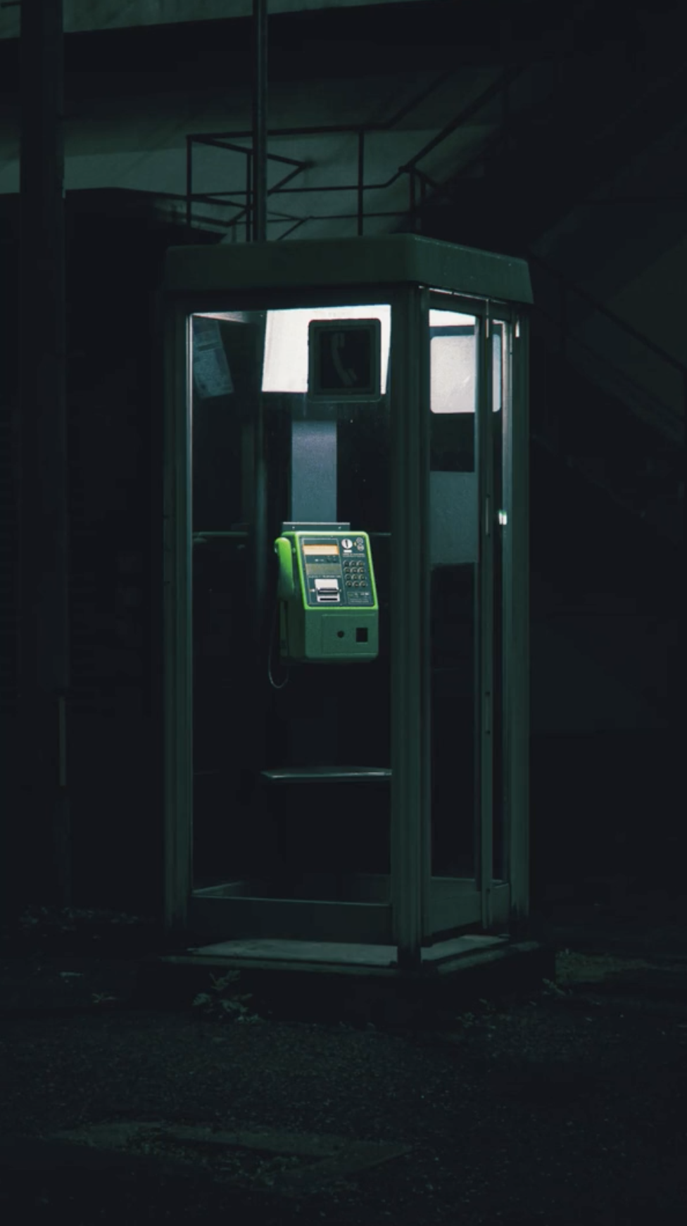Terror Telephone Cell / KPN